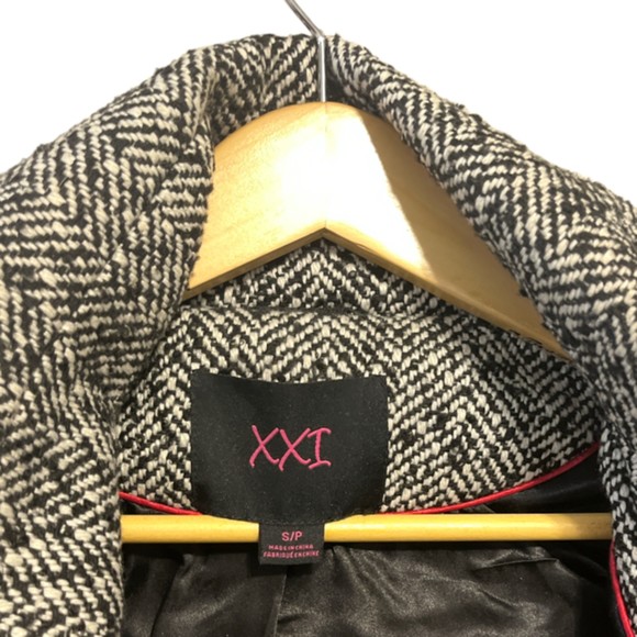 XXI Women's Black White 3/4 Sleeve Lined Tweed Coat Jacket Size Small Flare Knit - Picture 6 of 11
